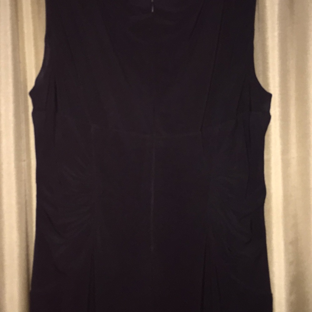 Black dress with rouching size 4 - Picture 4 of 6
